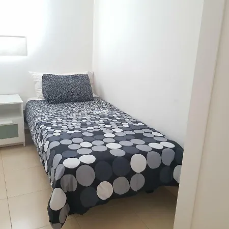 First Line Seaside Apartamento *