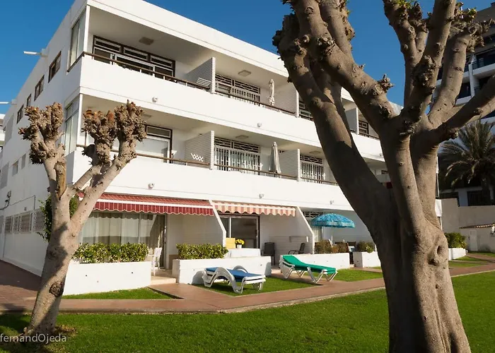 First Line Seaside San Agustín